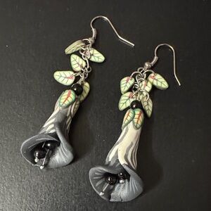 Floral Leaf Drop Earrings
